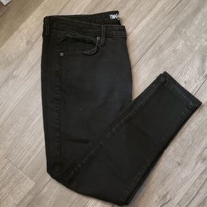 2 FOR $15 Black skinny jeans